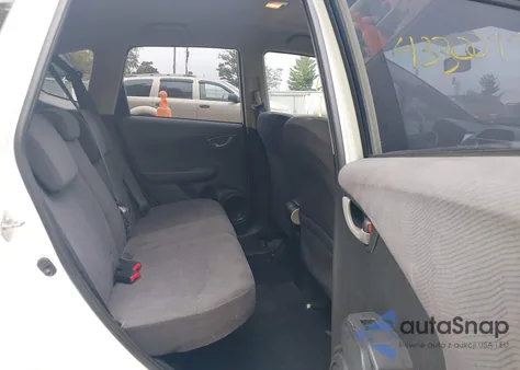 2013 Honda Fit из США, поврежденный, VIN JHMGE8H38DC056915